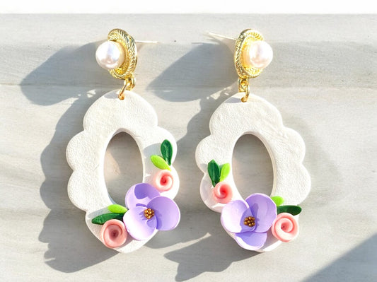 Elegant Floral Pearl Earrings